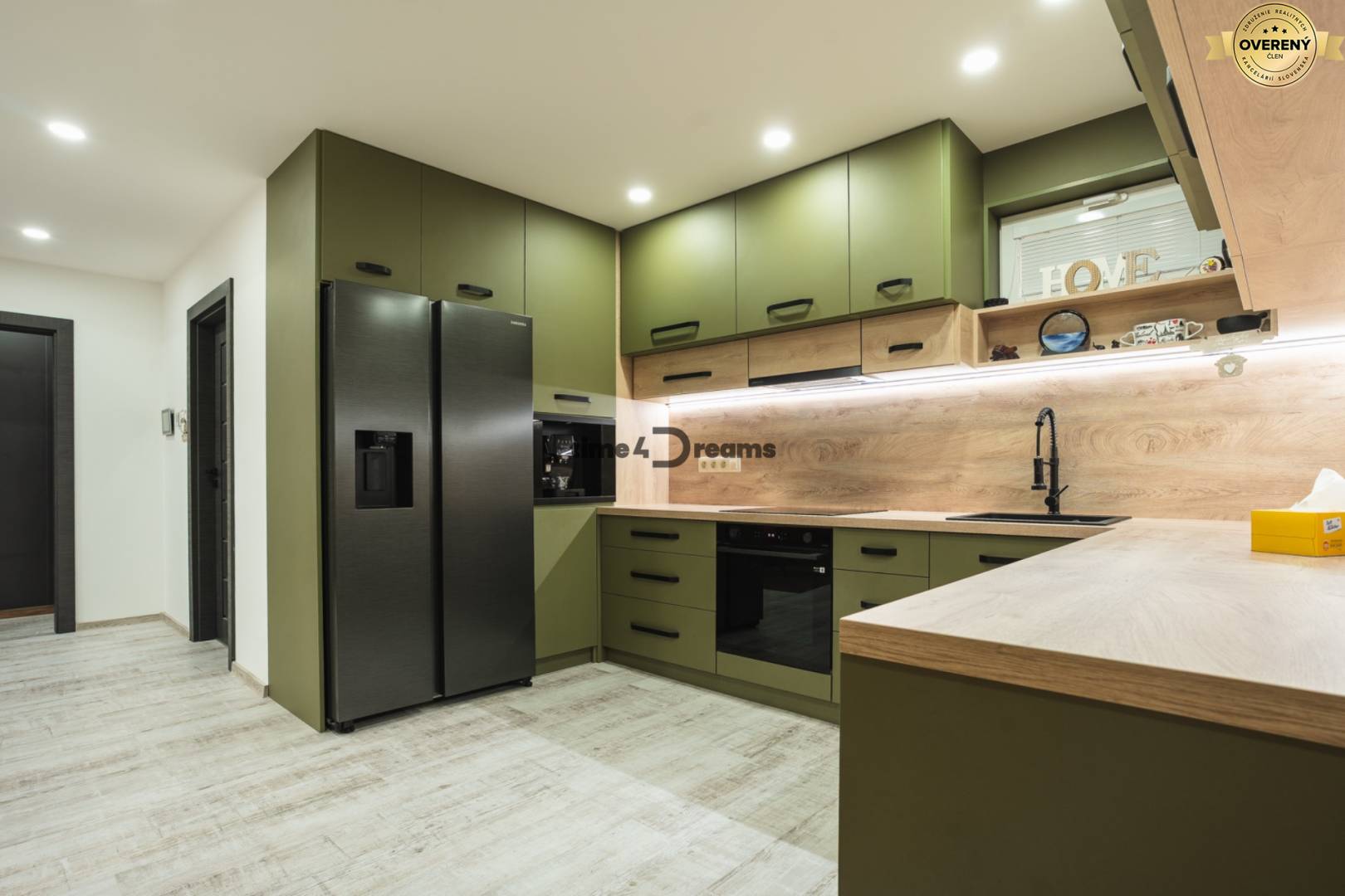 Na predaj dizajnový byt v Seredi