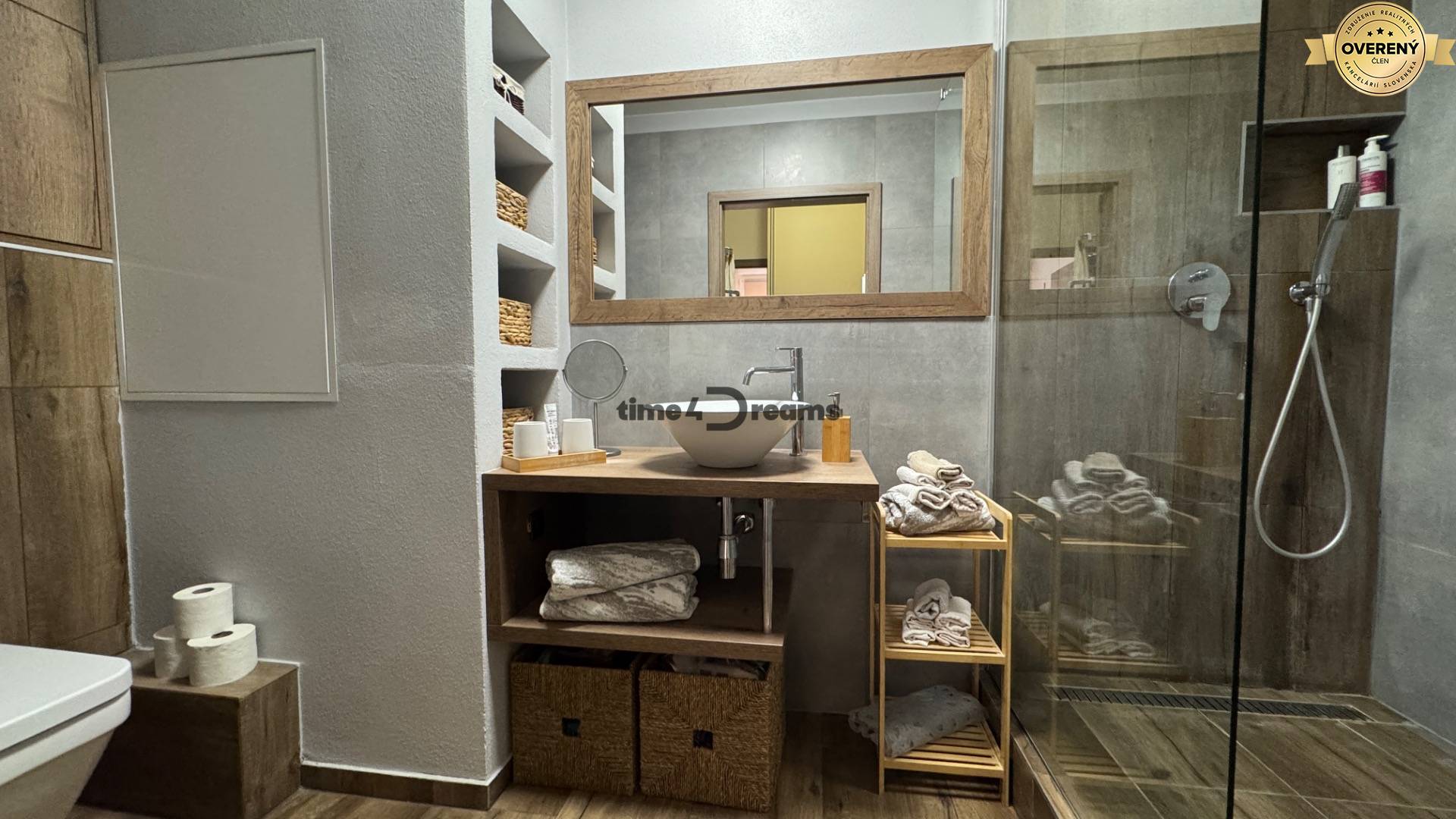 NA PREDAJ krásny 3 a pól izbový byt Nitra - Klokočina