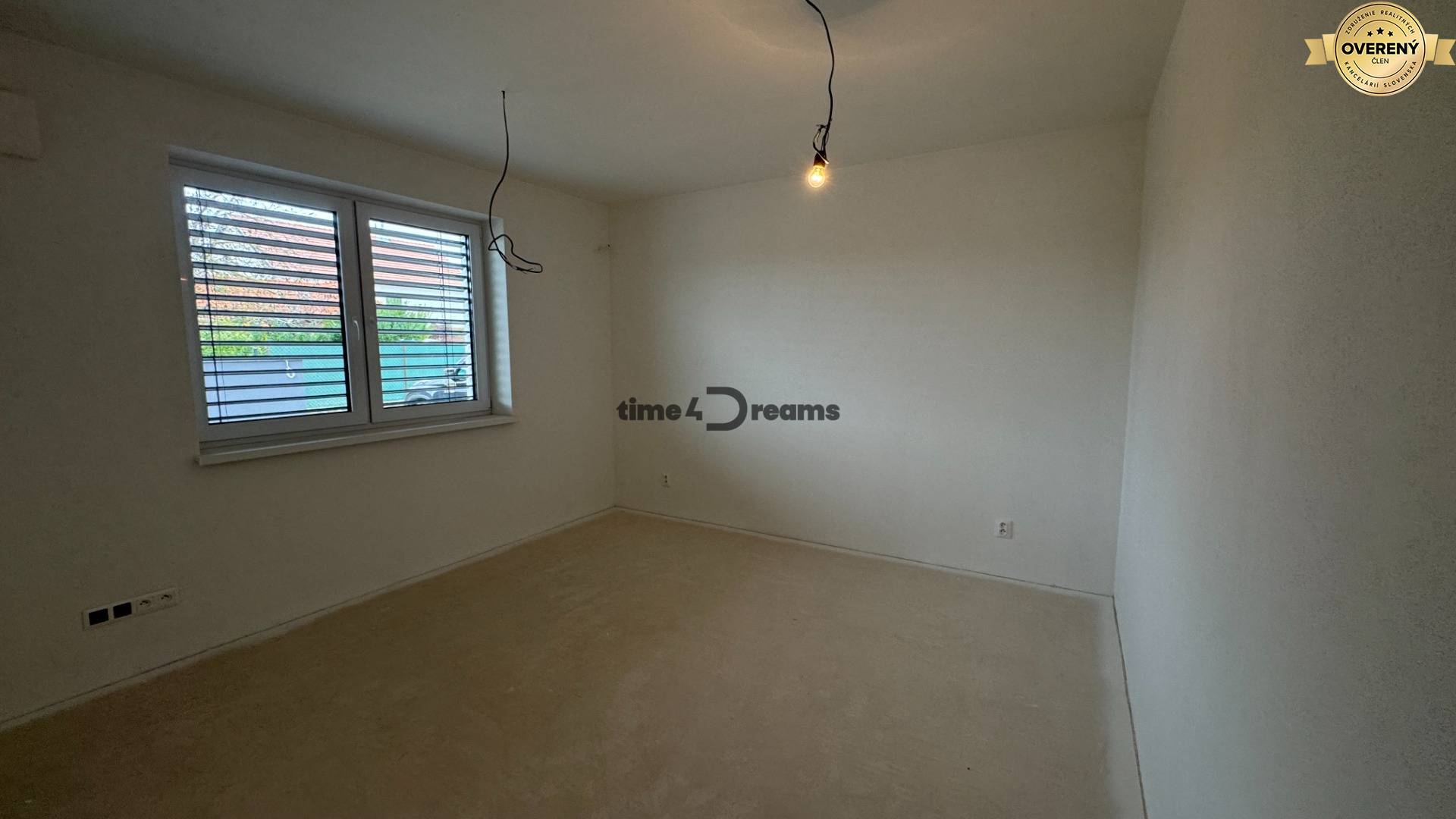 NA PREDAJ - Rodinné domy v Jarku, 4 izb. bungalovy