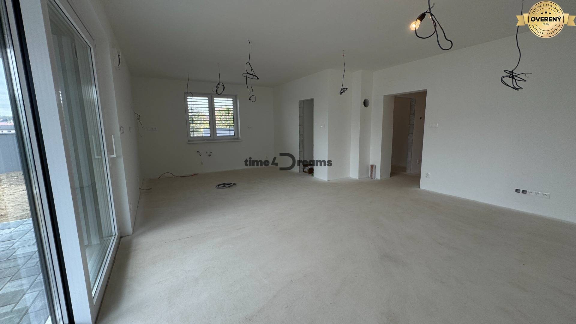 NA PREDAJ - Rodinné domy v Jarku, 4 izb. bungalovy