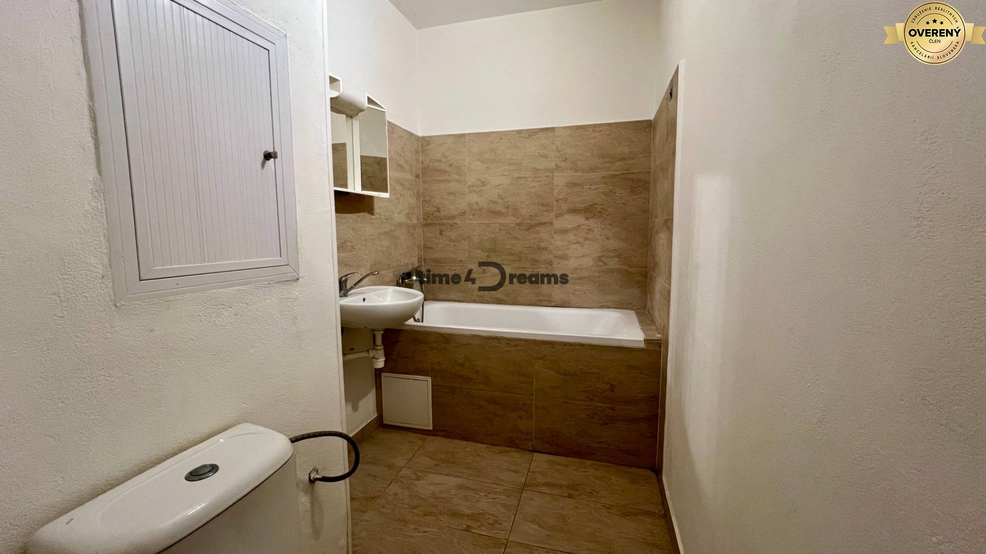 Na predaj: 2 izbový byt v širšom centre Piešťan