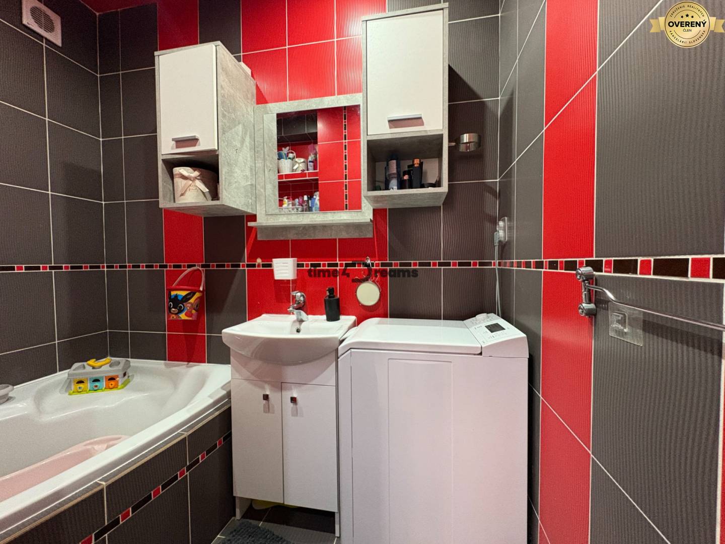 Na predaj: Investičný 3 izb.byt + murovaná PIVNICA