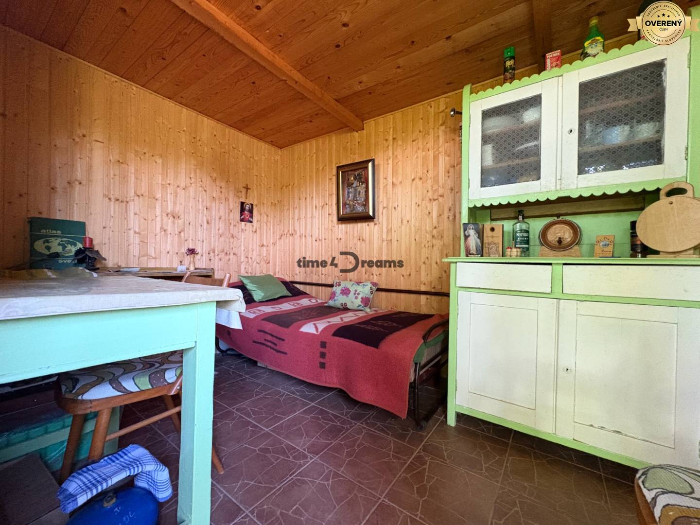 Na predaj: Ovocná záhrada v Leviciach