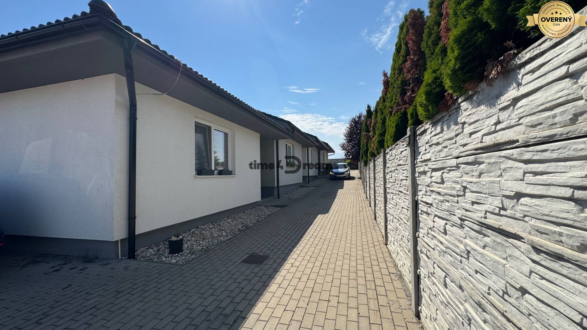 NA PREDAJ Radový rodinný dom v obci Malý Lapáš