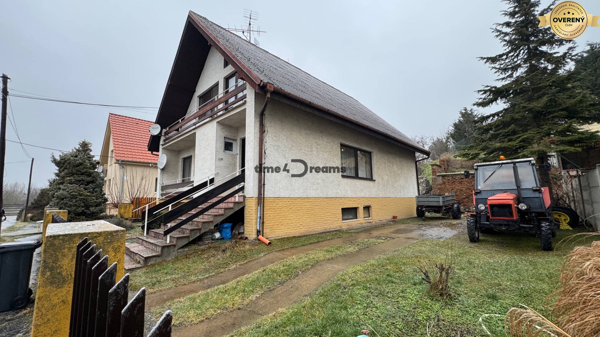 NA PREDAJ veľký rodinný dom v obci Pusté Úľany Sládkovičovo