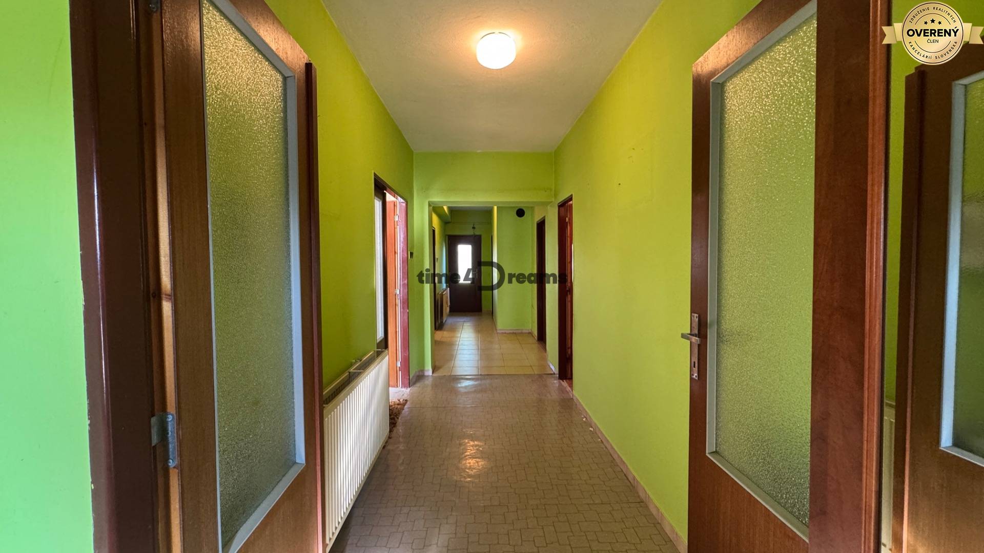 NA PREDAJ 5 izbový rodinný dom v obci Urmince - Topoľčany