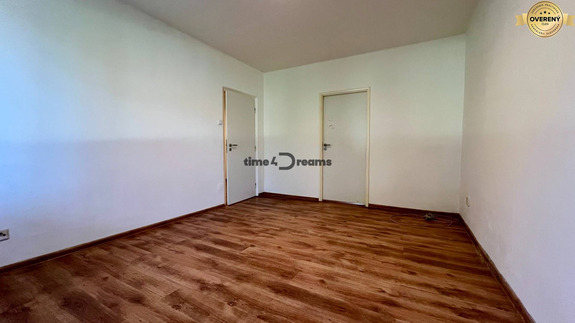 Na predaj: 2 izbový byt v širšom centre Piešťan