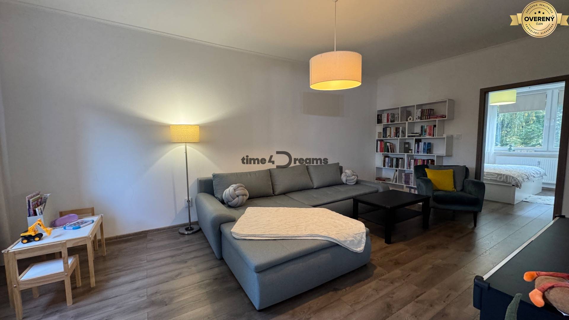 NA PREDAJ krásny 3 a pól izbový byt Nitra - Klokočina