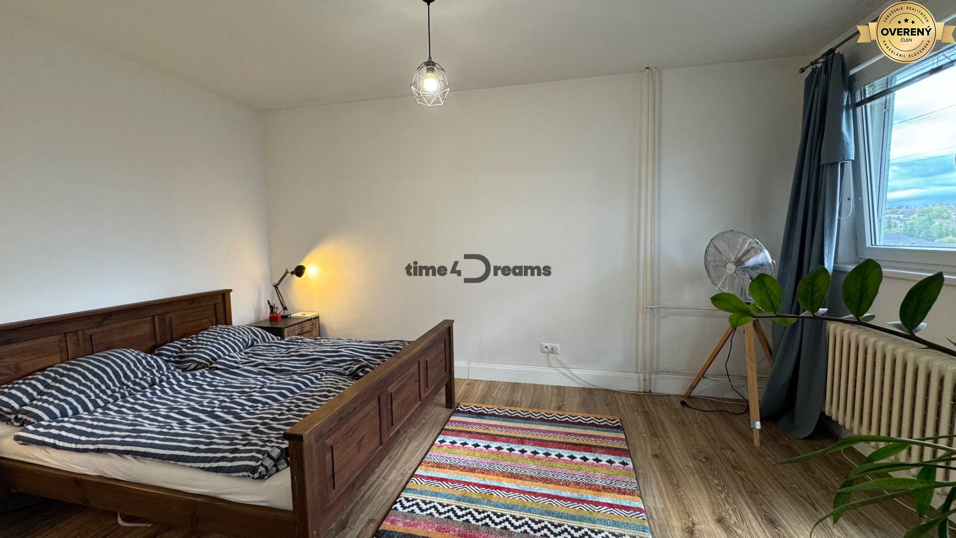 NA PREDAJ 9 izbový rodinný dom v obci Cabaj Čápor