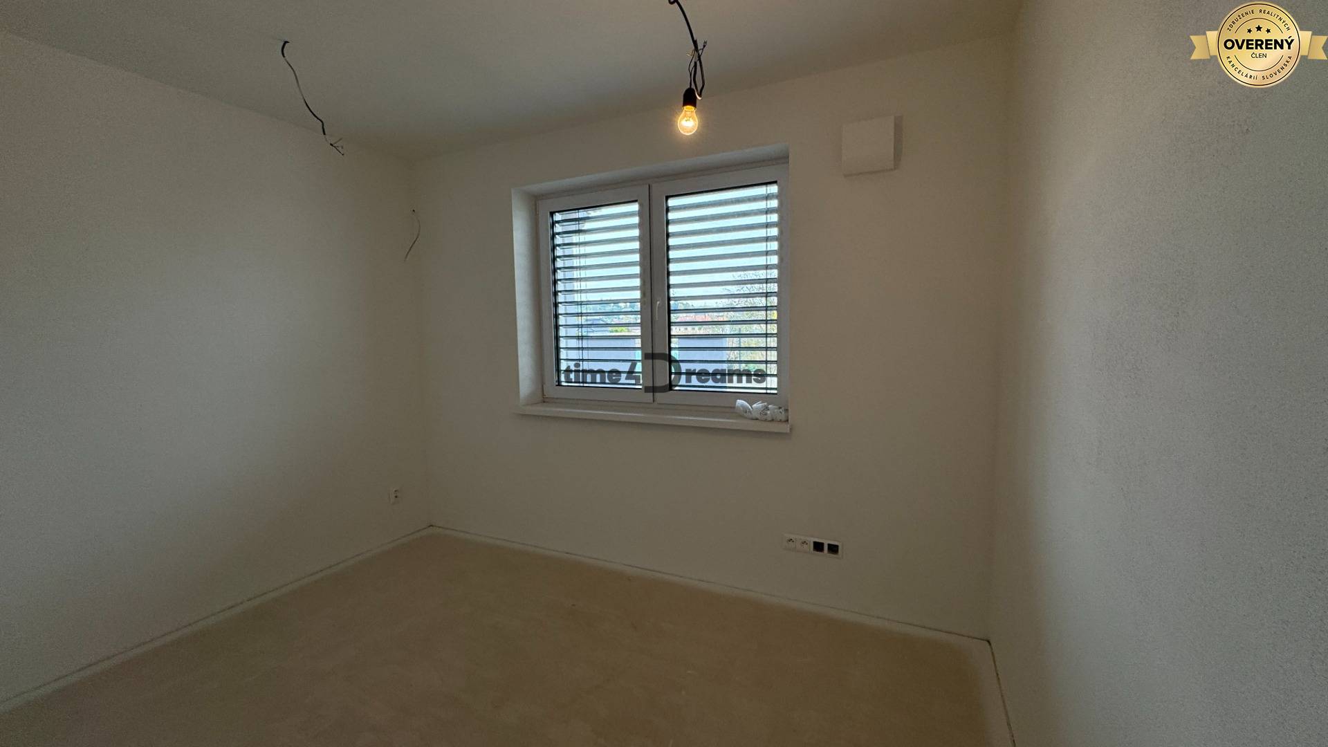 NA PREDAJ - Rodinné domy v Jarku, 4 izb. bungalovy