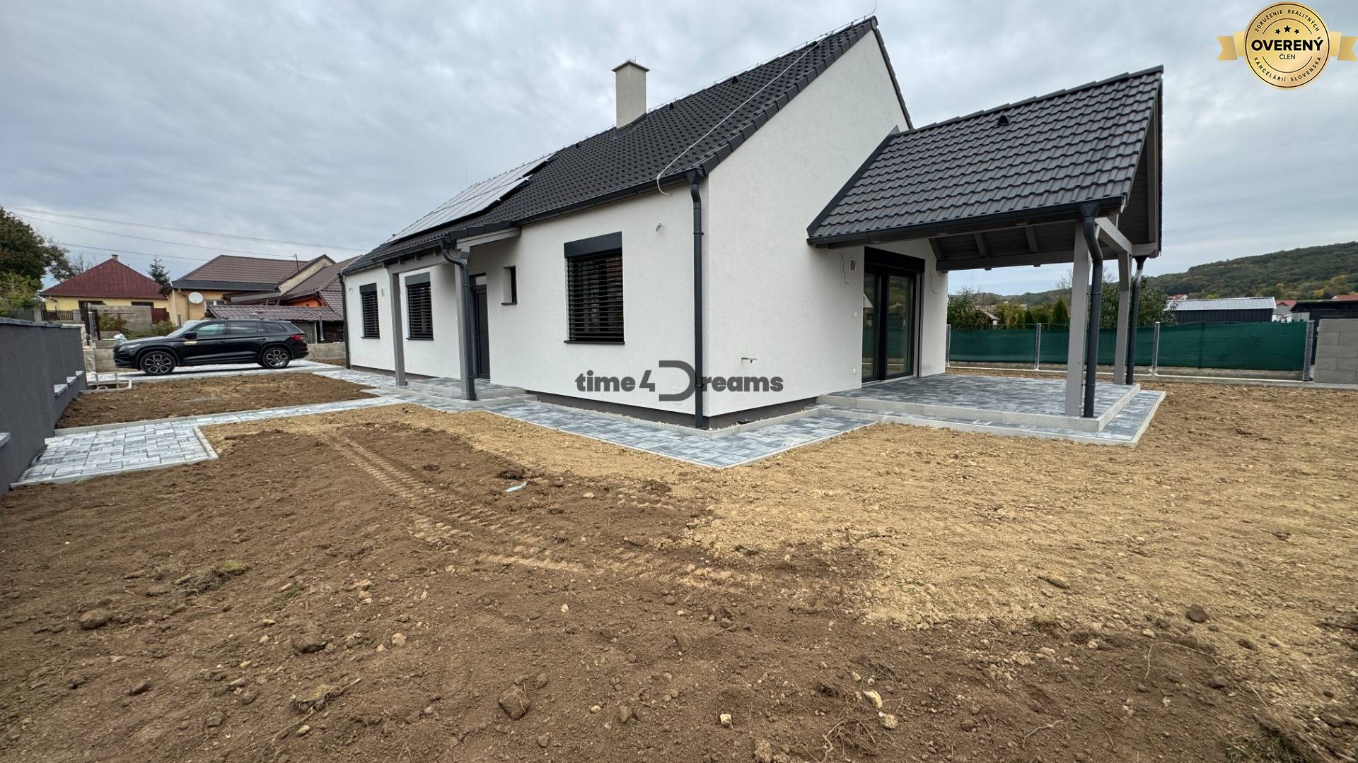 NA PREDAJ - Rodinné domy v Jarku, 4 izb. bungalovy