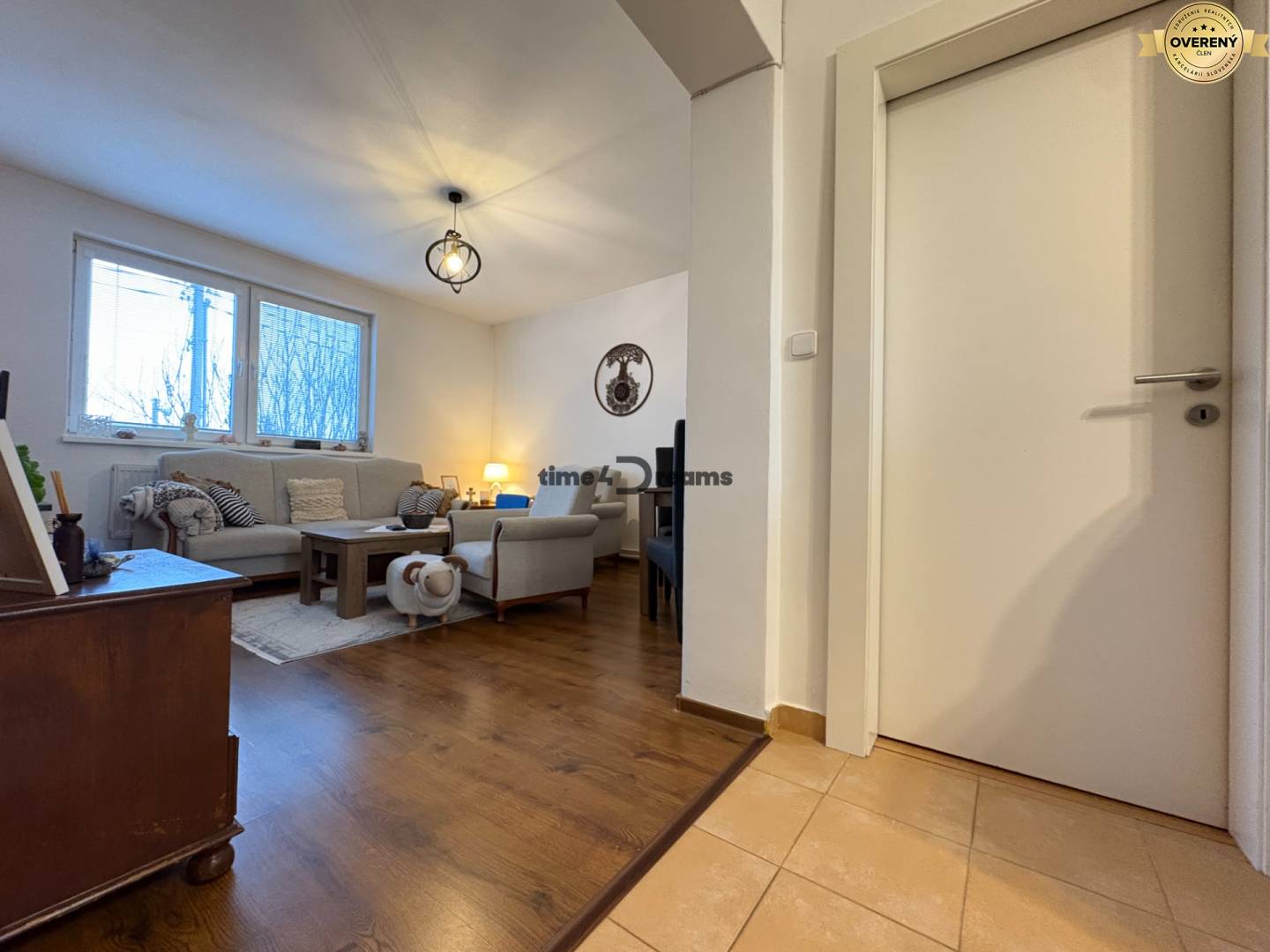 Na predaj: 3 izb.byt + záhradka + pivnica + komora