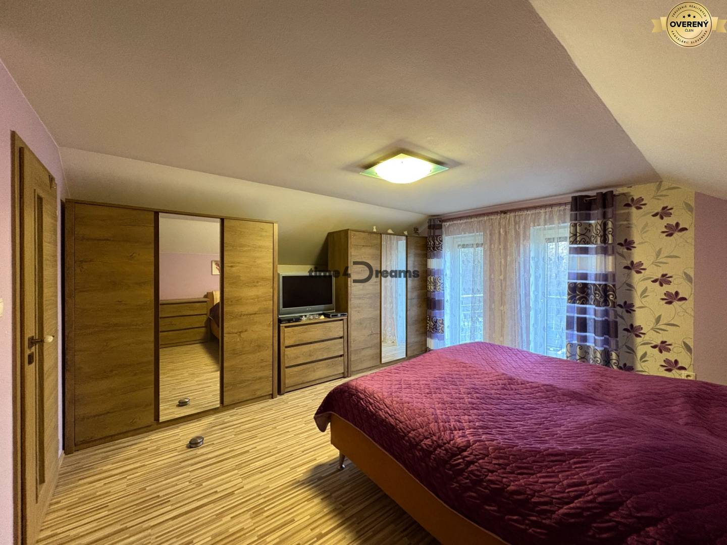 Na predaj: 2 izbový domček v Leviciach