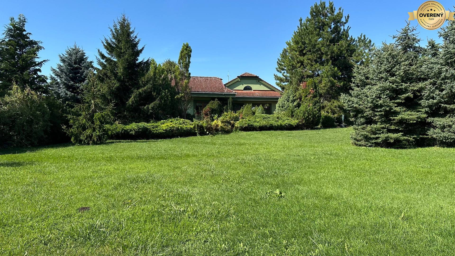 PREDAJ Rodinného domu na 70á pozemku v Ivanke pri Nitre