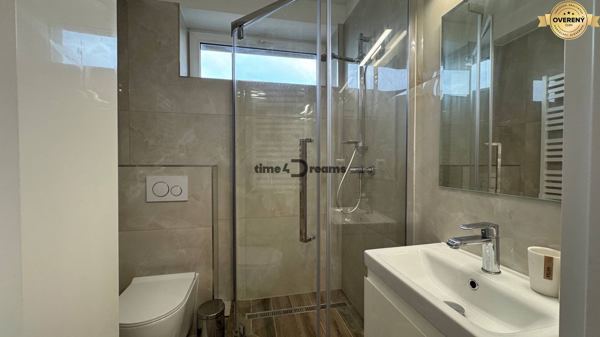 NA PRENÁJOM 1 izbový byt v centre mesta Nitra s GARÁŽOU