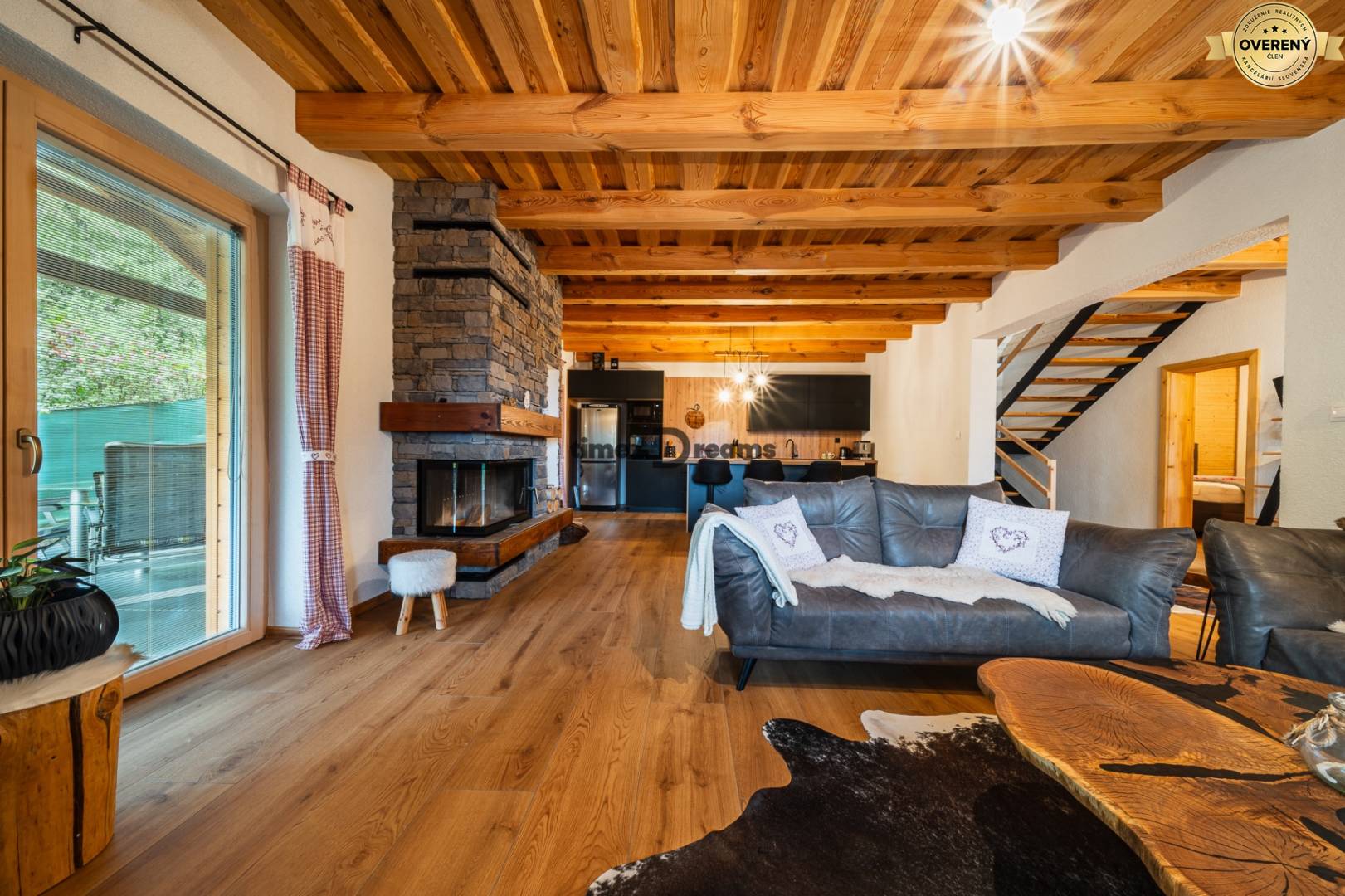 NA PREDAJ čarovná CHATA v srdci Duchonky - Topoľčany