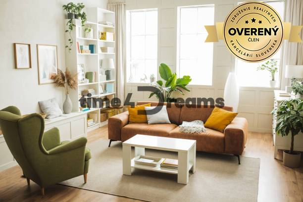 NA PREDAJ 3i byt v pôvodnom stave DETVA