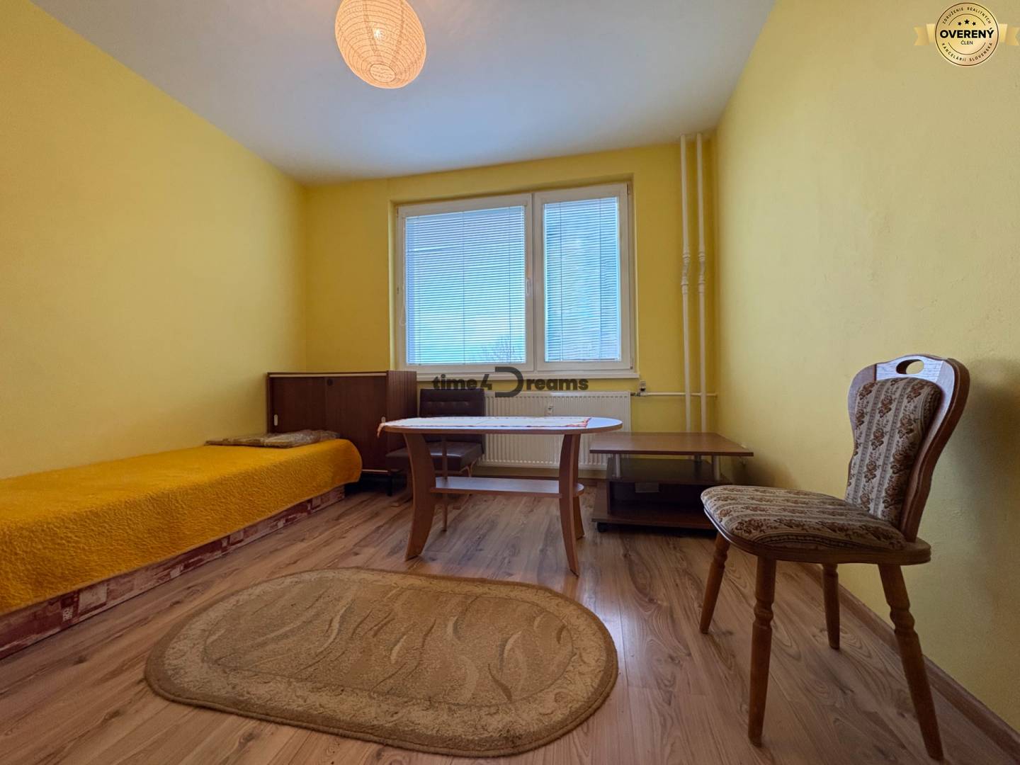 Na predaj: 3 izb.byt + BALKON + PIVNICA + ŠATNÍK + ŠPAJZA