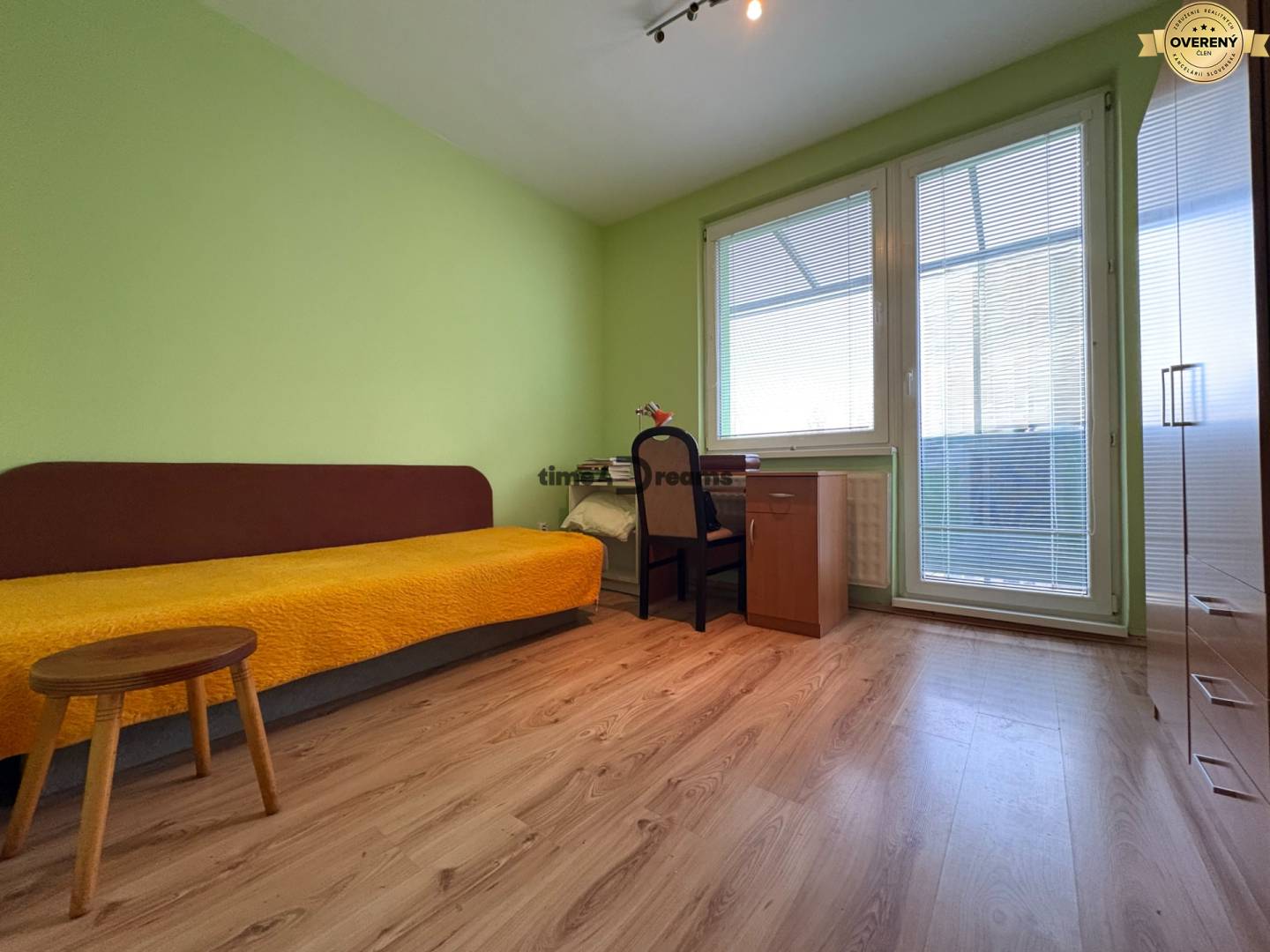 Na predaj: 3 izb.byt + BALKON + PIVNICA + ŠATNÍK + ŠPAJZA