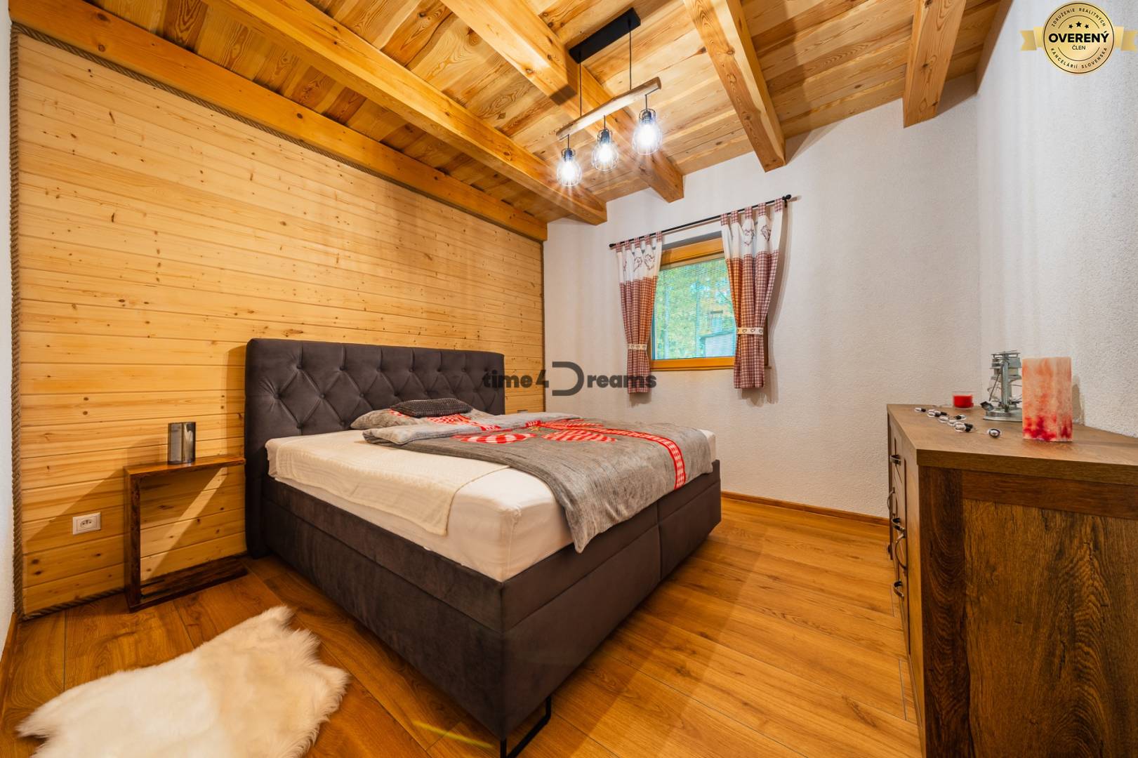 NA PREDAJ čarovná CHATA v srdci Duchonky - Topoľčany