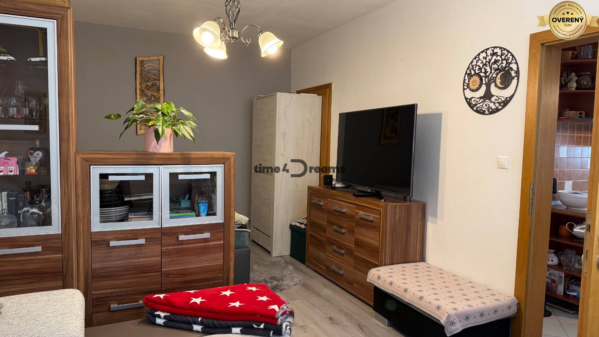 NA PREDAJ 2 izbový byt v Nitre na Klokočine