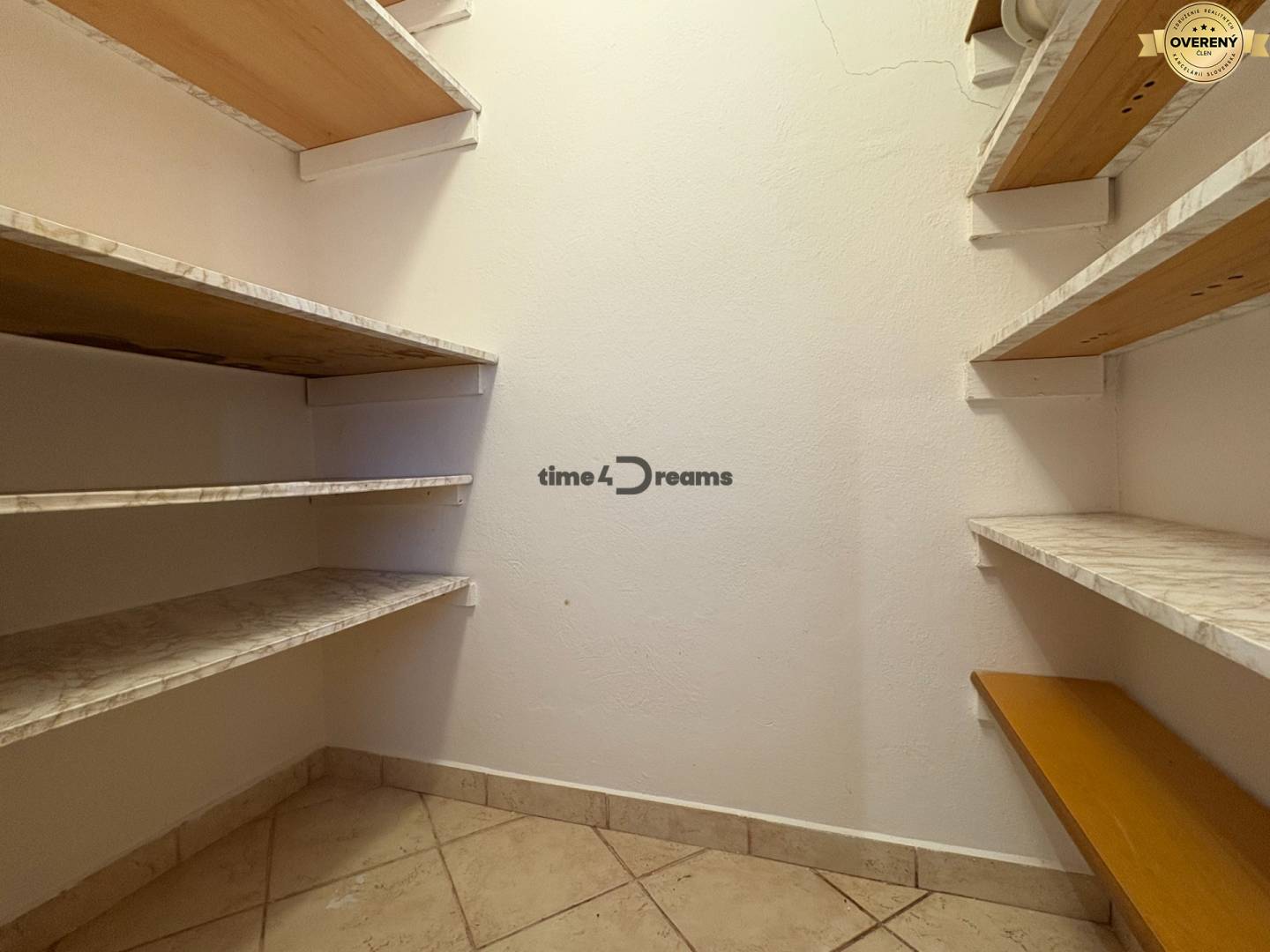 Na predaj: Rodinný dom v meste Levice