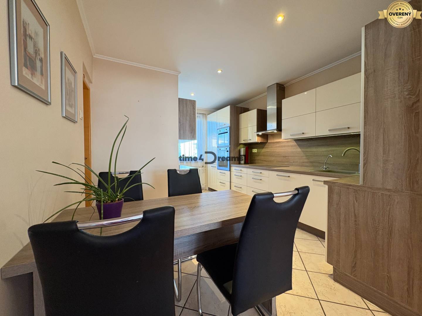 Na predaj: Rodinný dom v meste Levice