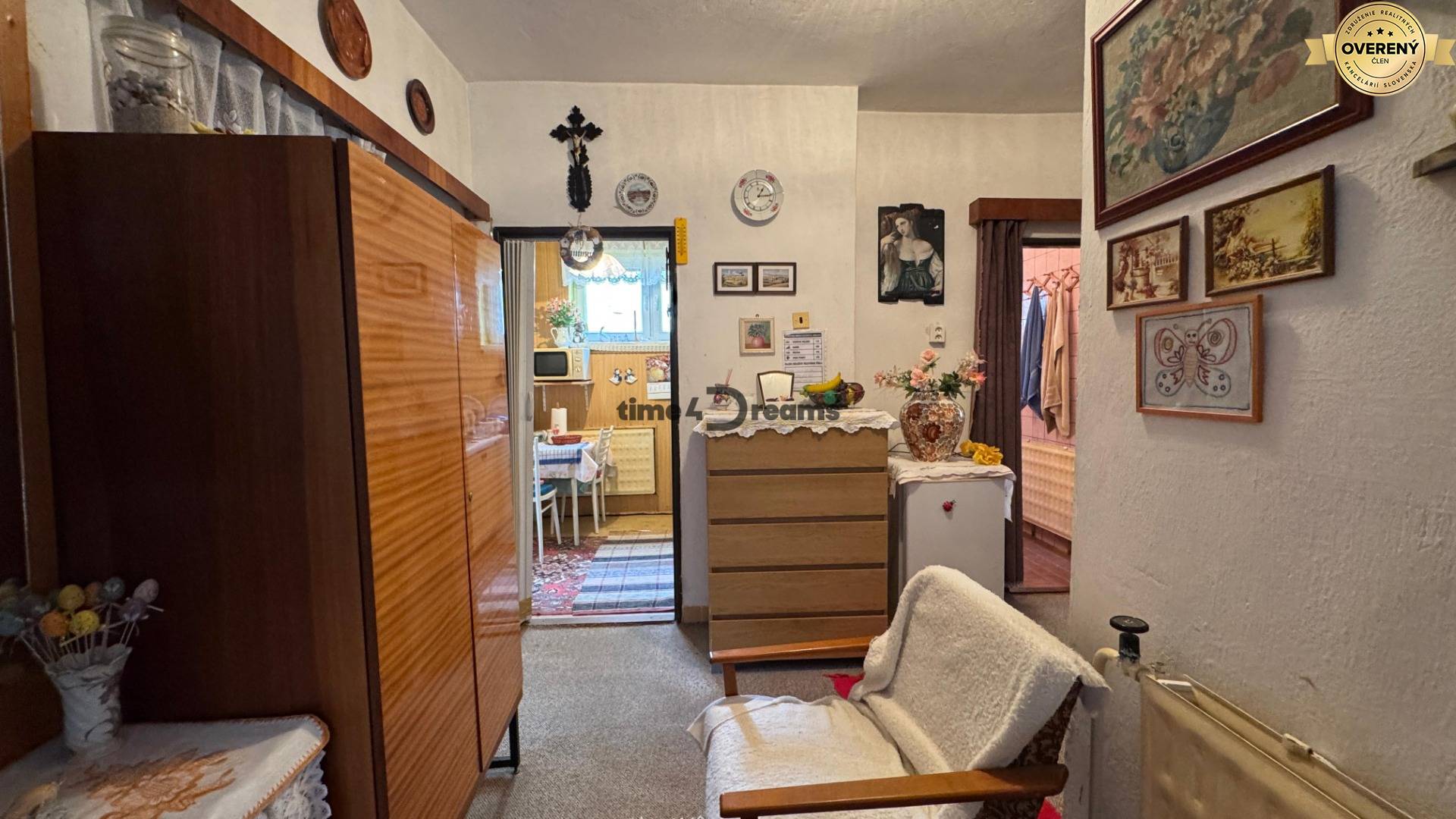 NA PREDAJ rodinný dom v Jelšovciach - EXKLUZÍVNE