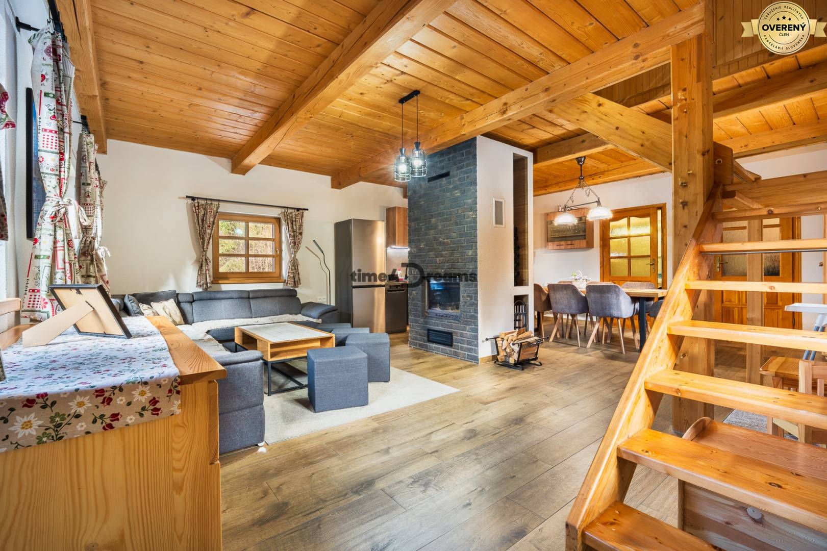 NA PREDAJ Chalúpka na Oravskej Priehrade NÁMESTOVO