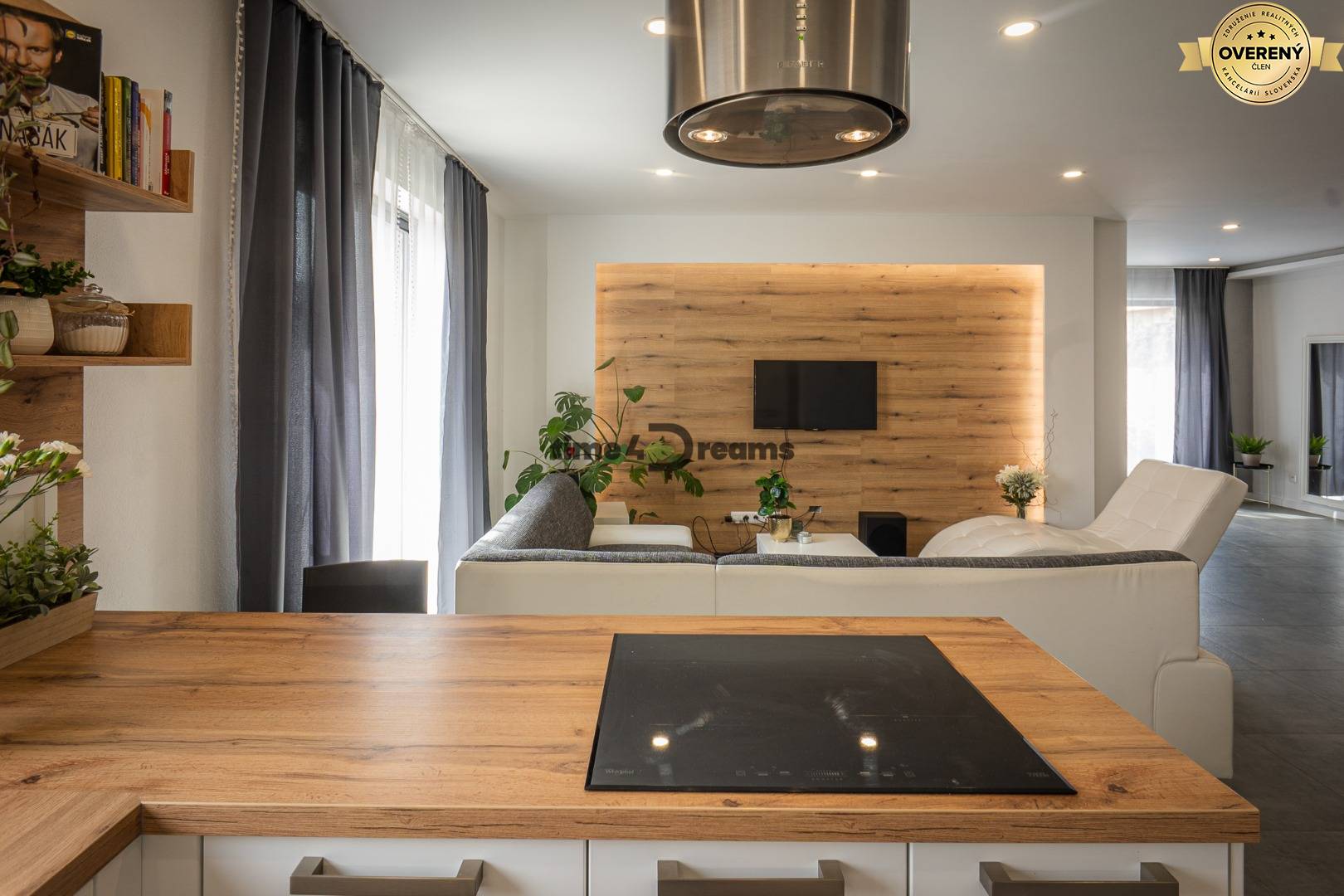 NA PREDAJ rodinný dom v obci Podhájska