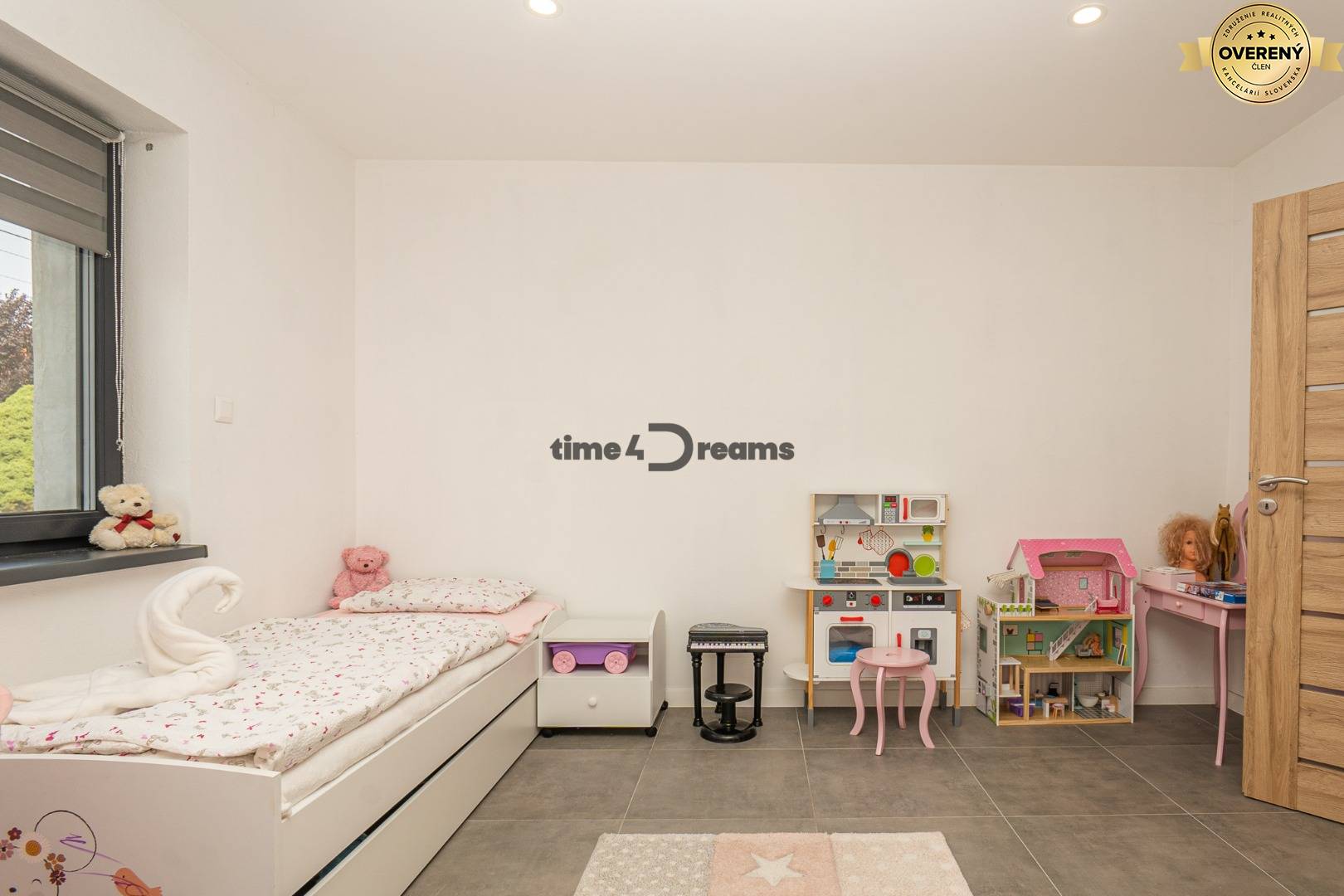 NA PREDAJ rodinný dom v obci Podhájska