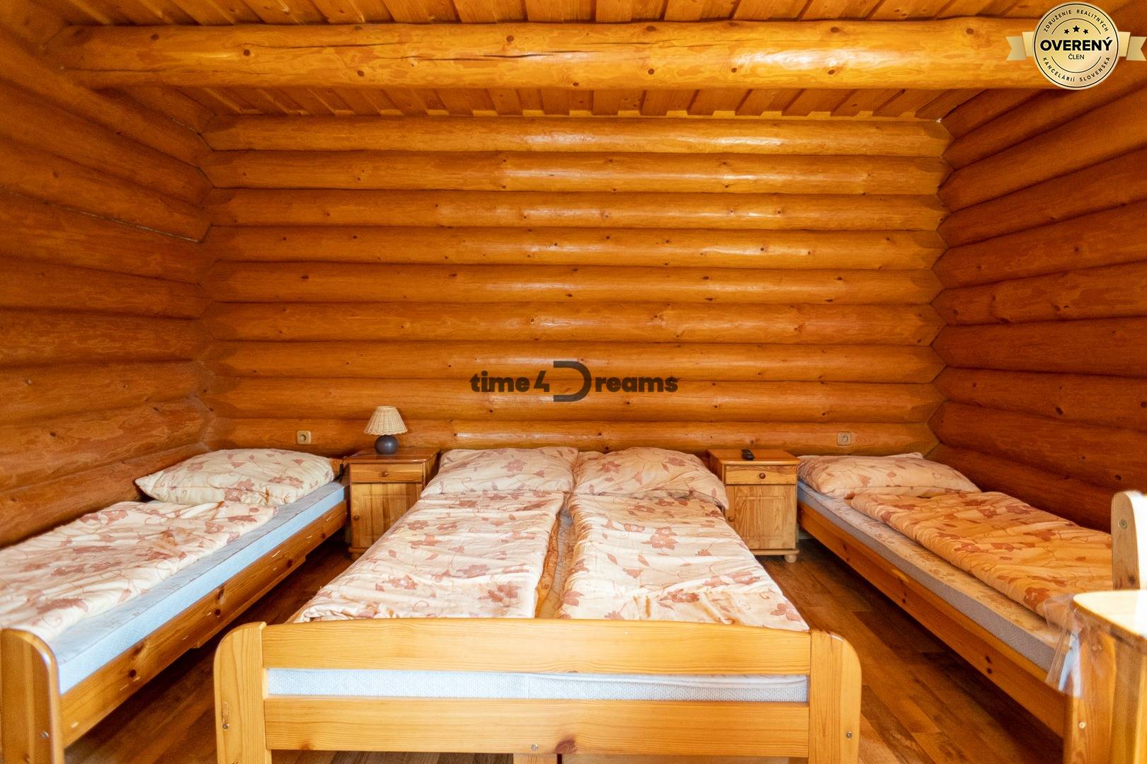 NA PREDAJ Rekreačné zariadenie – Penzión so zrubom v obci Podhájska