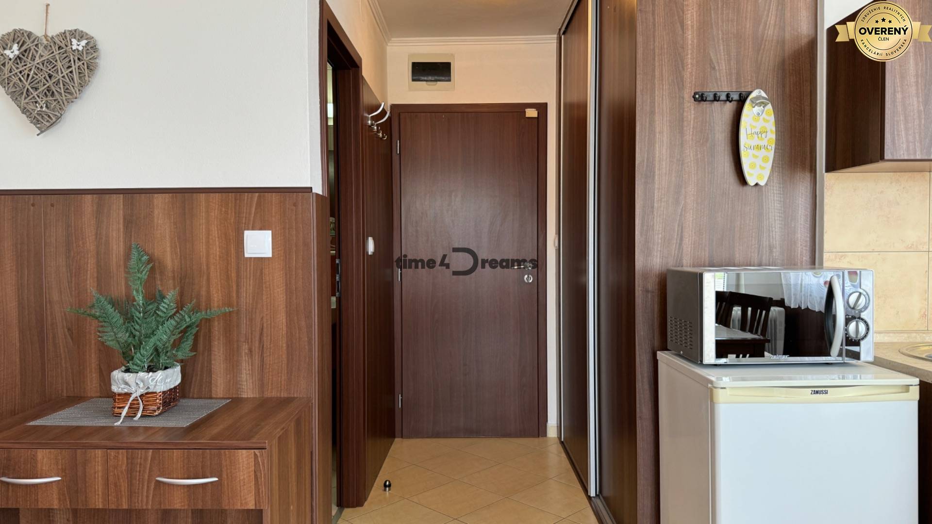 PREDANÝ Apartmán v obci Podhájska