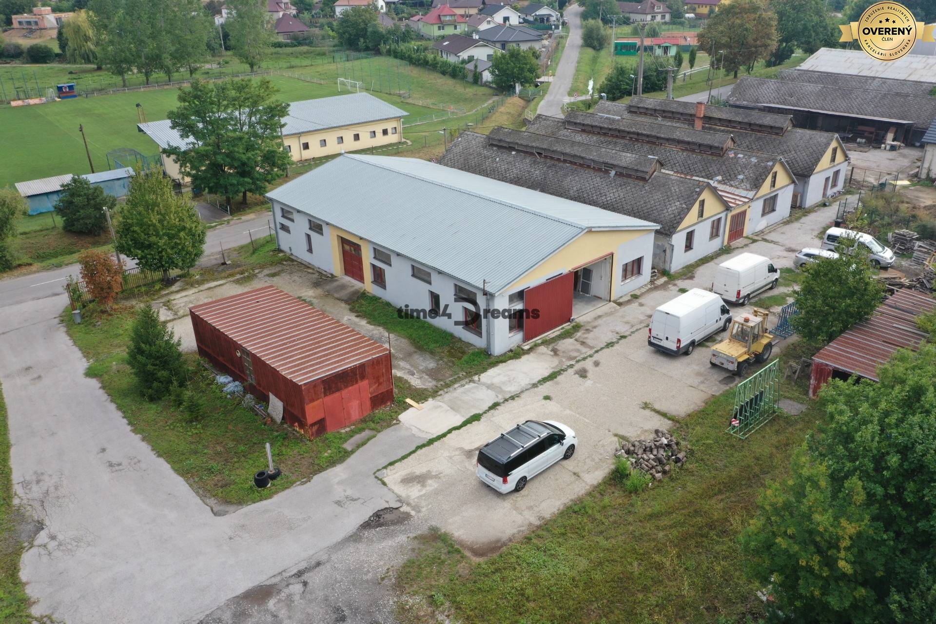 NA PREDAJ EXKLUZÍVNE - výrobné dielne, sklady