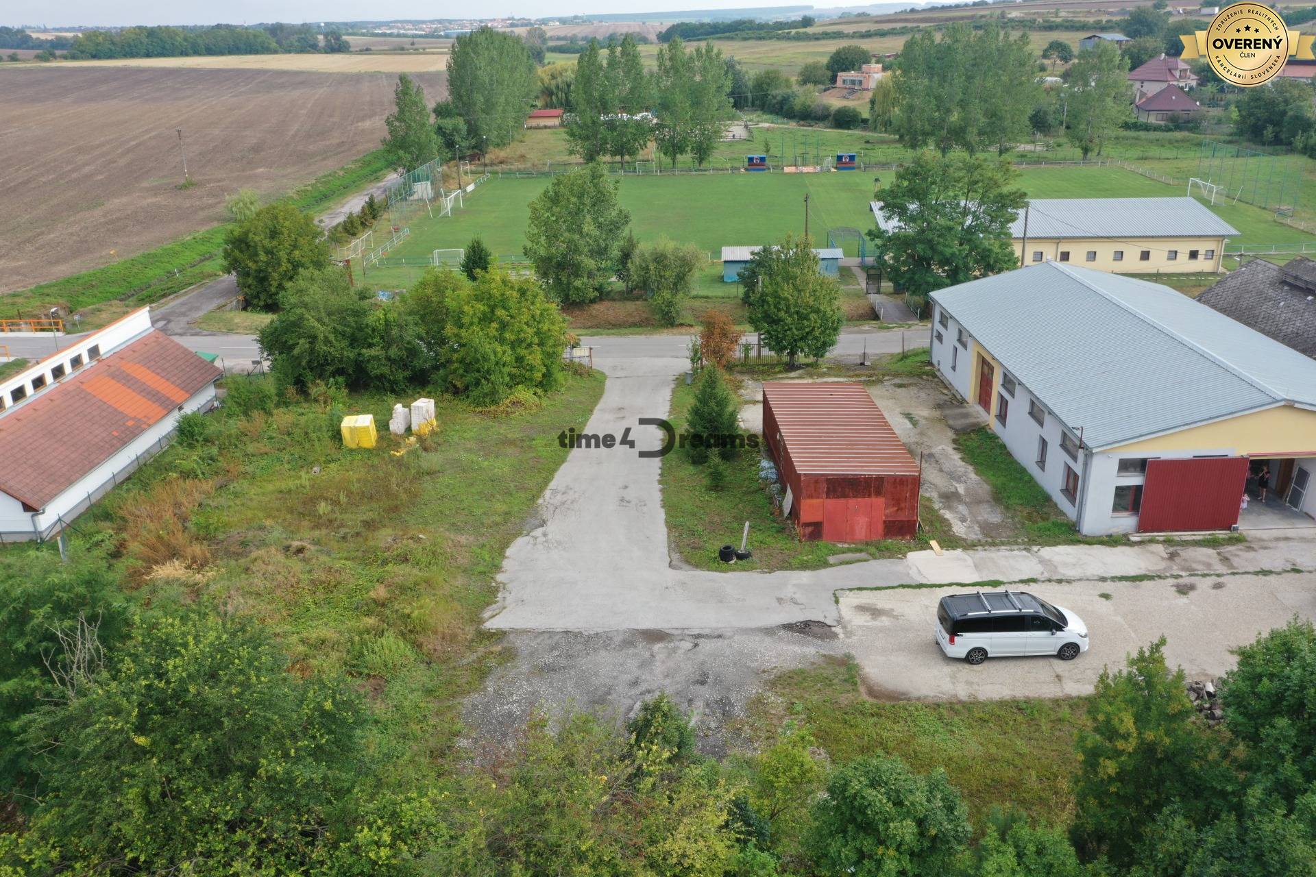 NA PREDAJ EXKLUZÍVNE - výrobné dielne, sklady