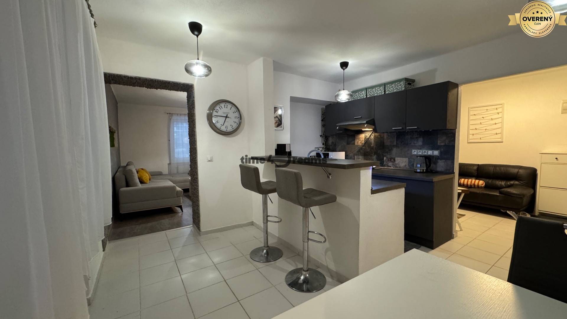 NA PREDAJ 2 izbový byt pod hradným kopcom NITRA