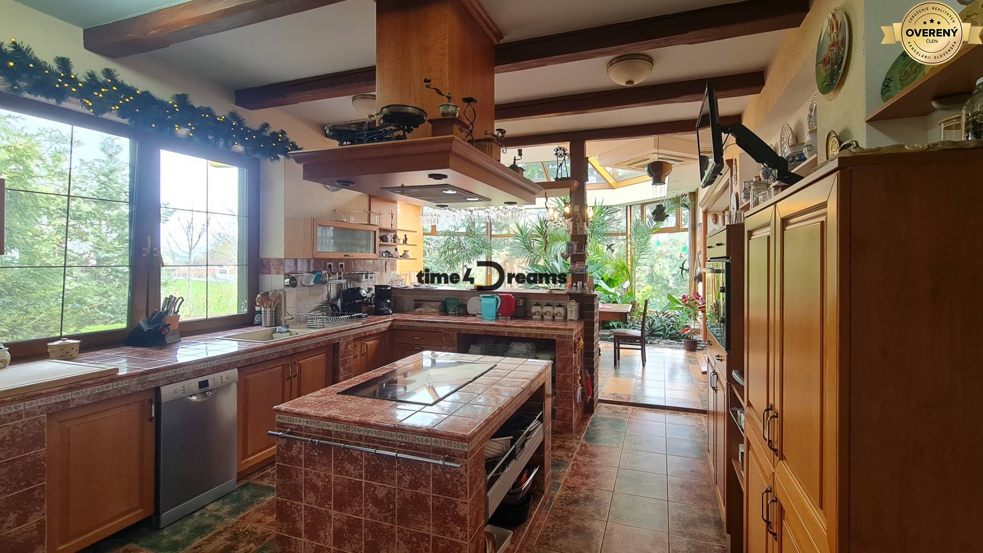 PREDAJ Rodinného domu na 70á pozemku v Ivanke pri Nitre