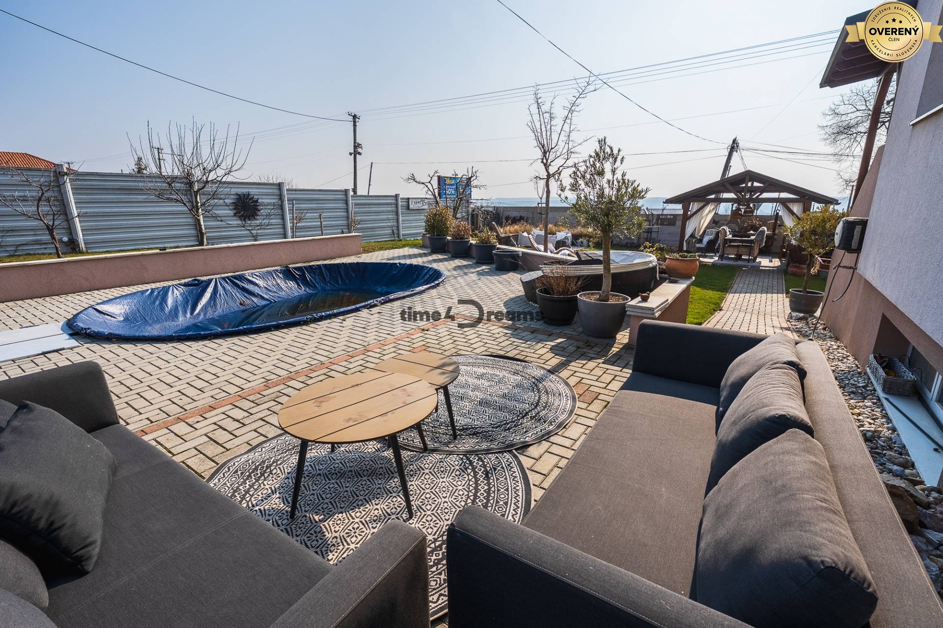 NA PREDAJ 5 izbový rodinný dom Nitrianske Hrnčiarovce - NITRA