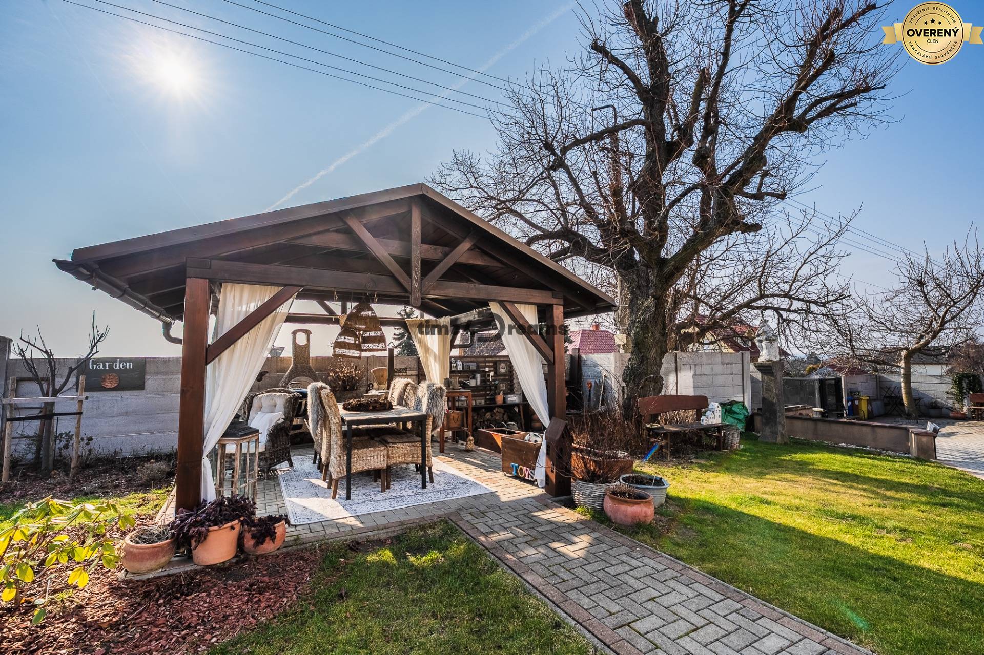 NA PREDAJ 5 izbový rodinný dom Nitrianske Hrnčiarovce - NITRA