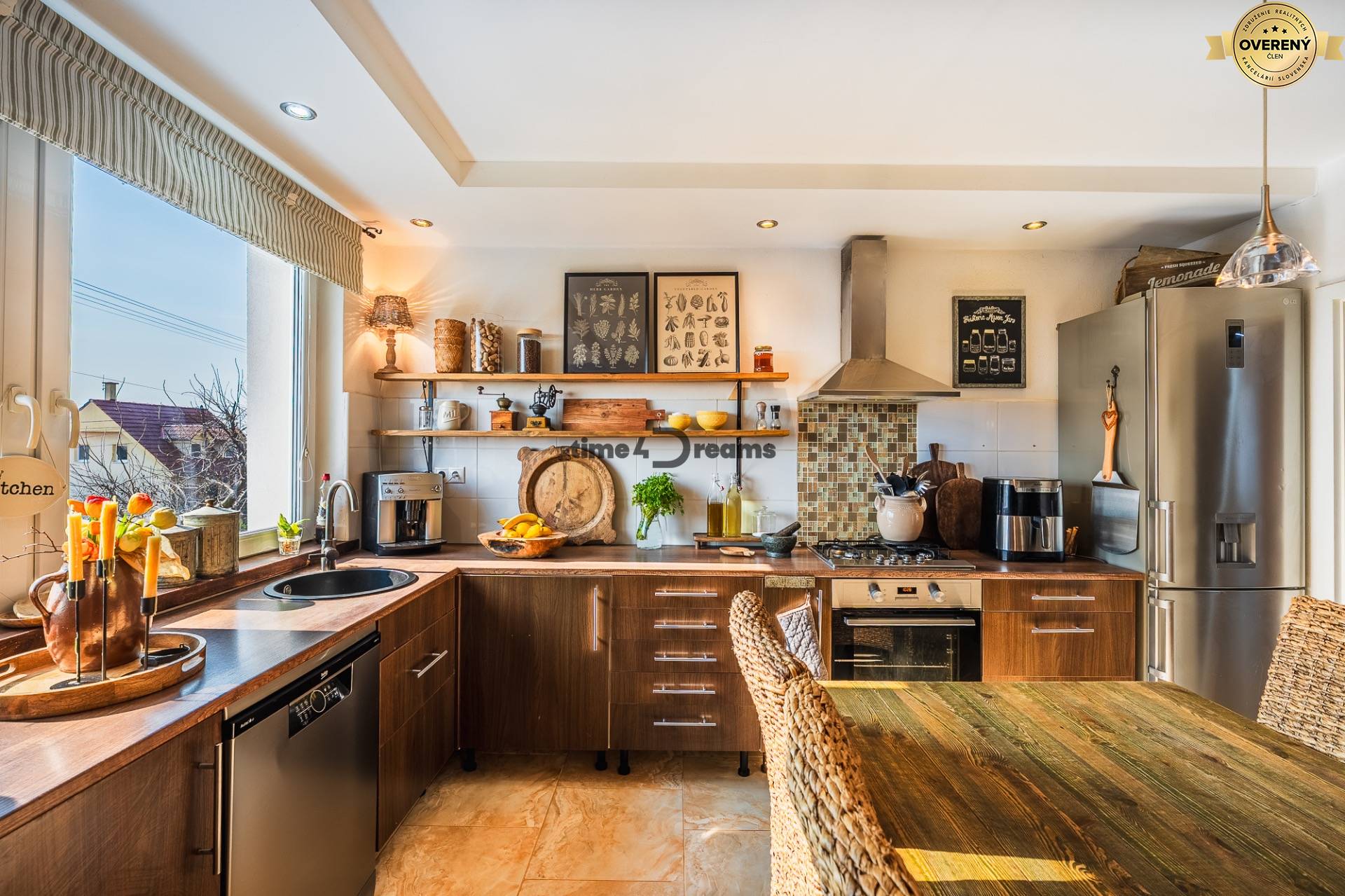 NA PREDAJ 5 izbový rodinný dom Nitrianske Hrnčiarovce - NITRA