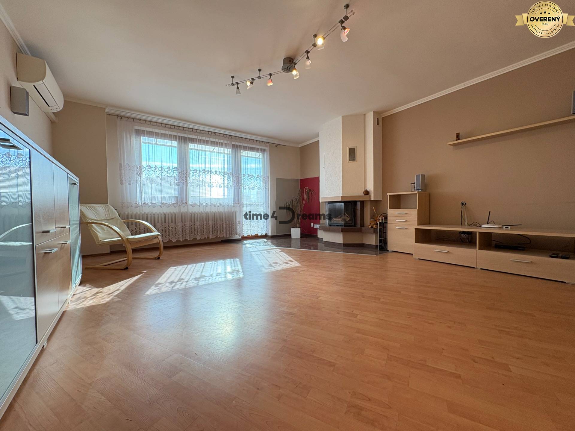 Na predaj: Rodinný dom v meste Levice