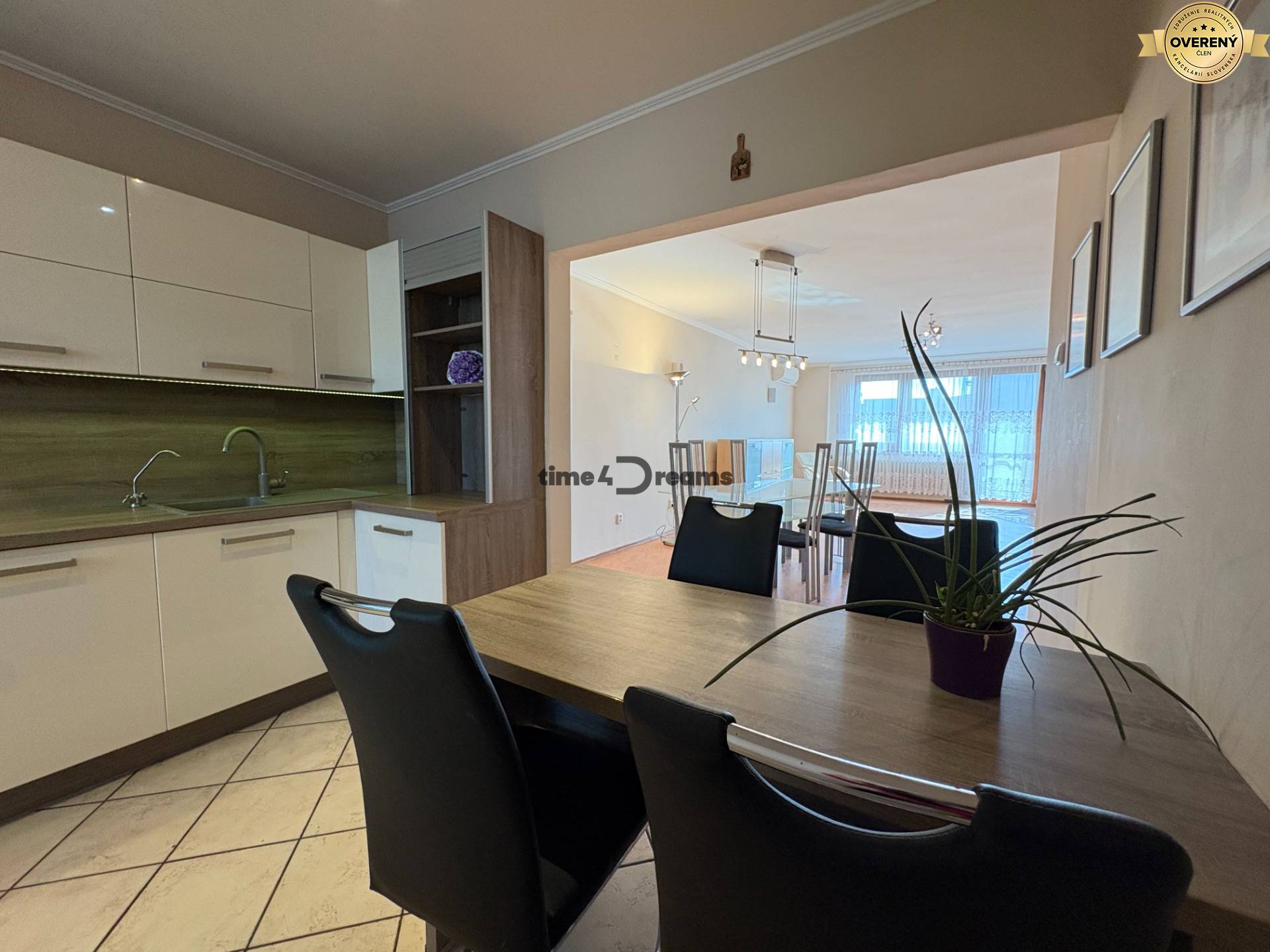 Na predaj: Rodinný dom v meste Levice