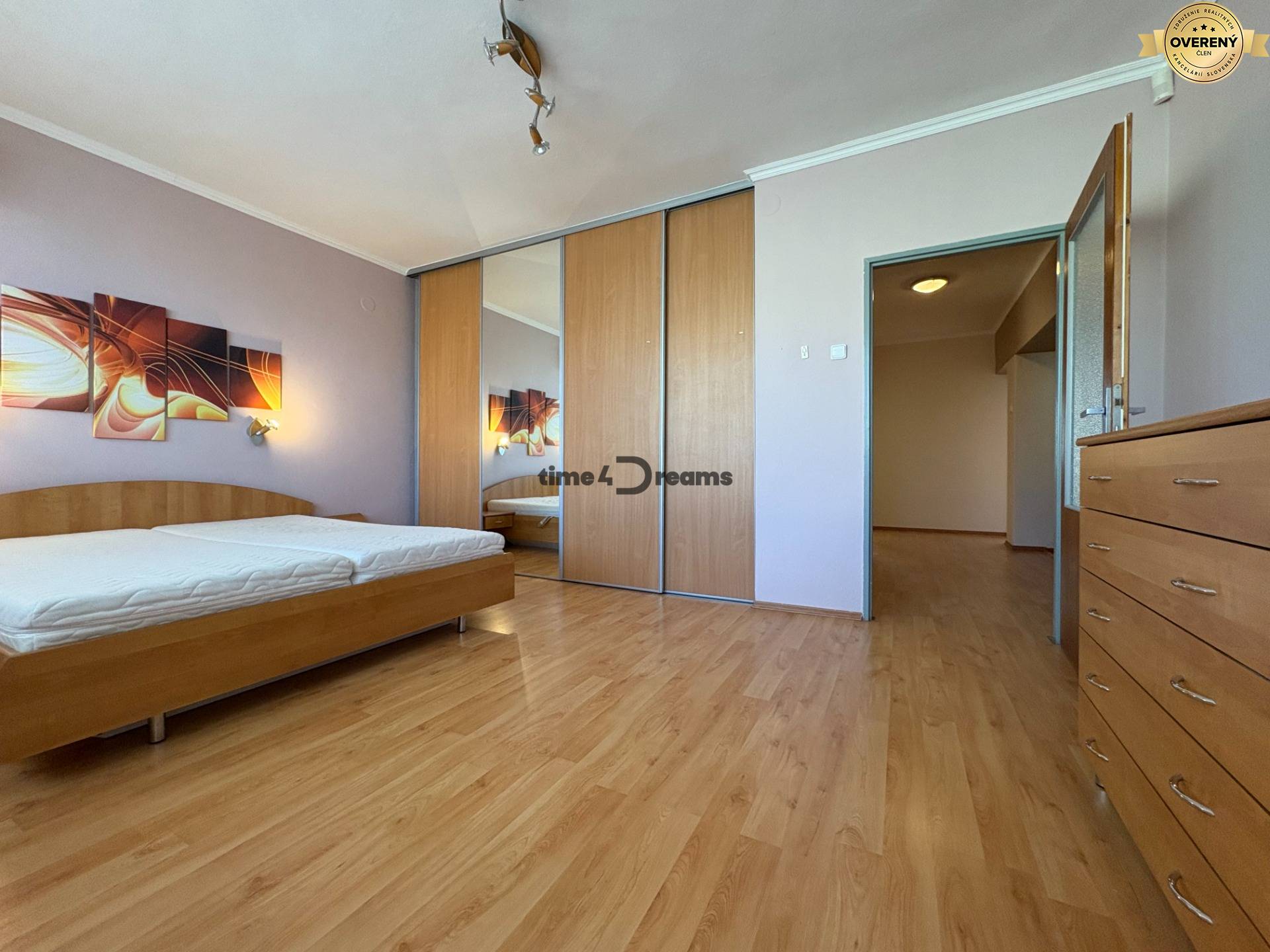 Na predaj: Rodinný dom v meste Levice