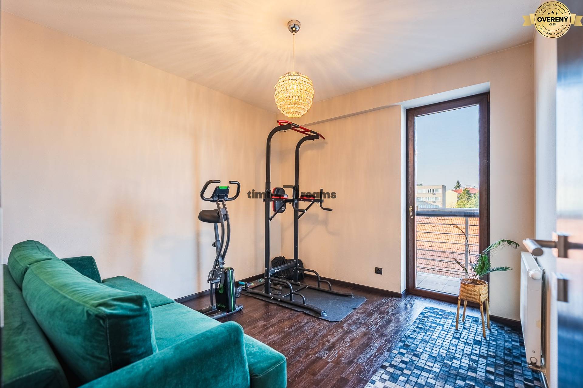 NA PREDAJ Luxusný 3-izbový byt v centre mesta Nitra