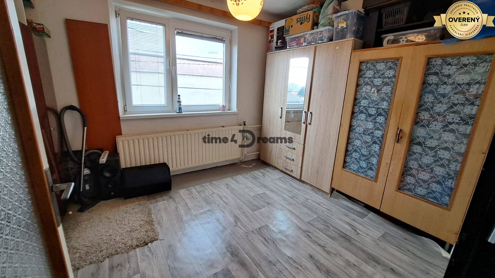 NA PREDAJ 6 izbový rodinný dom v obci Hrušovany