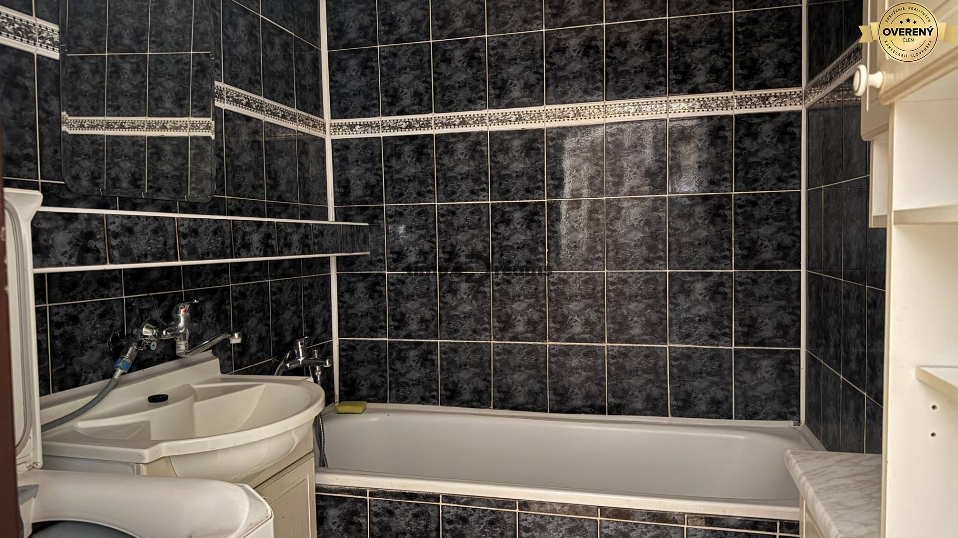 NA PRENÁJOM - 3izb.byt - Zvolenská ul.