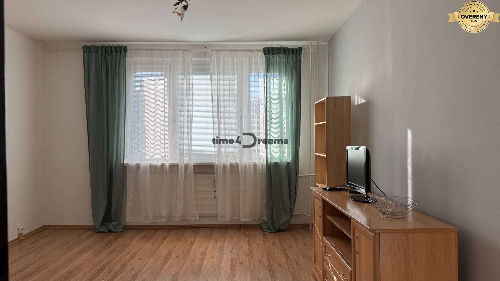 NA PRENÁJOM - 3izb.byt - Zvolenská ul.