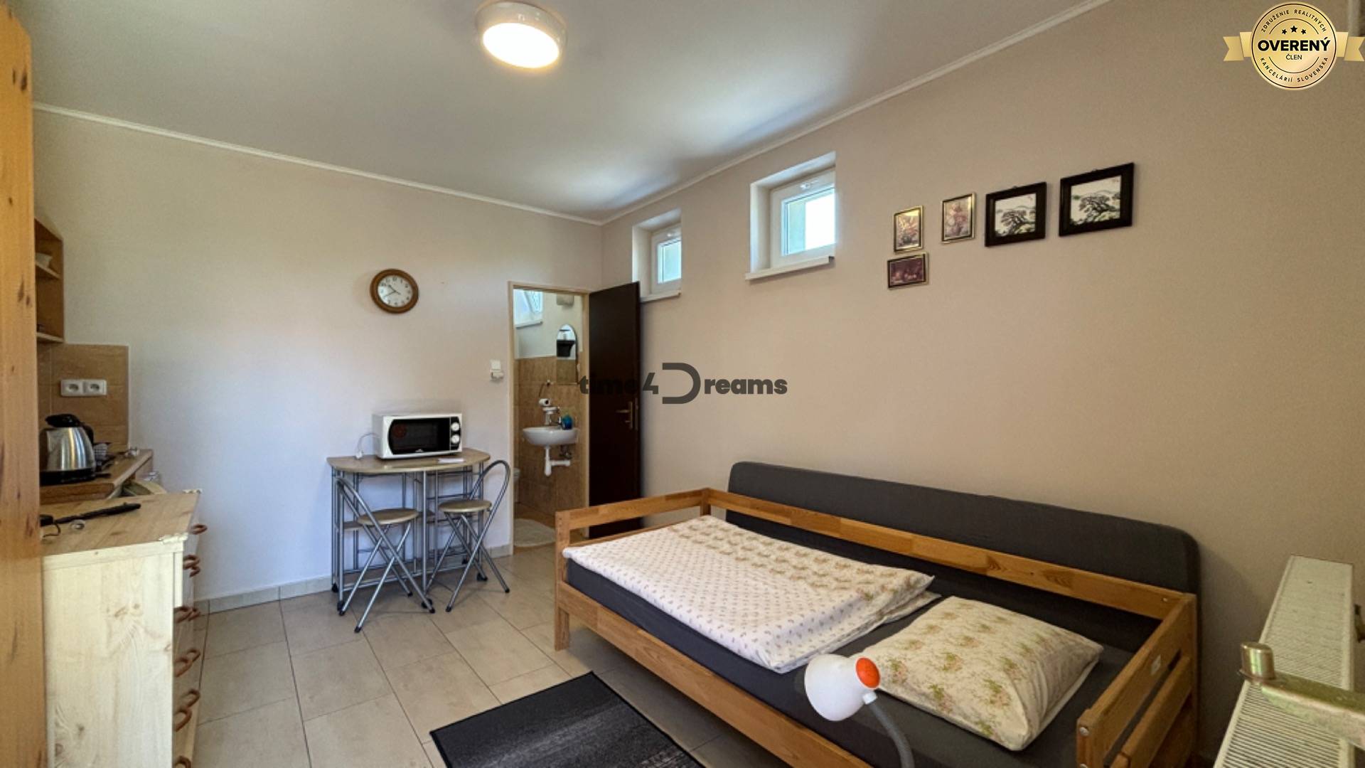 NA PREDAJ Ubytovňa v obci Bílkové Humence