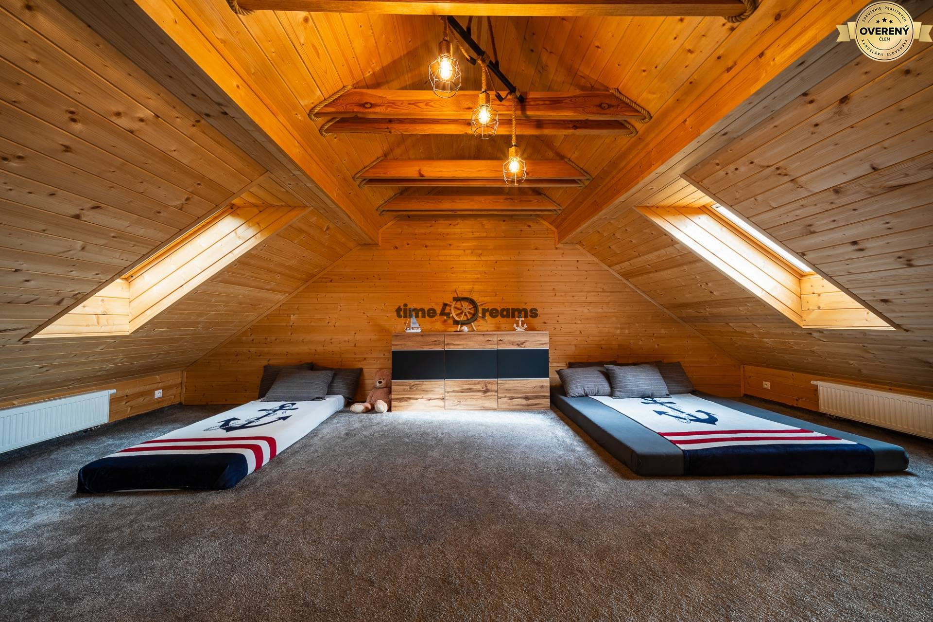 NA PREDAJ čarovná CHATA v srdci Duchonky - Topoľčany