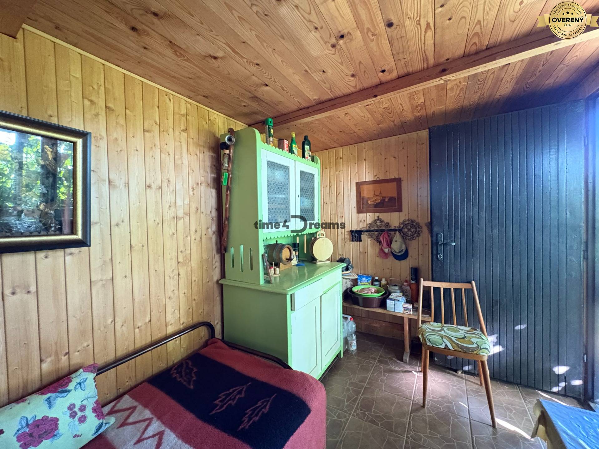 Na predaj: Ovocná záhrada v Leviciach